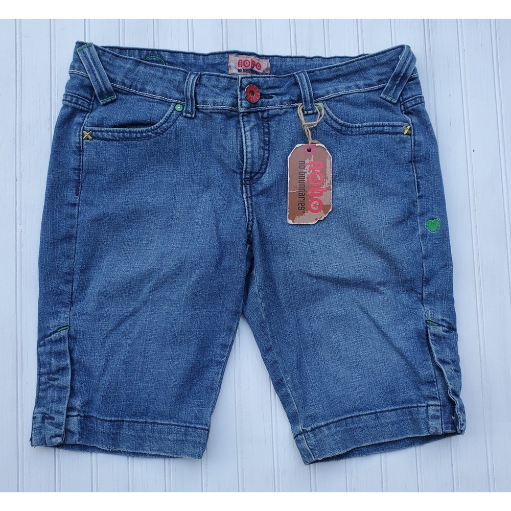 No Boundaries Blue Denim Bermuda Shorts Heart Cherry Y2K Embroidered Juniors 11 - Picture 2 of 8